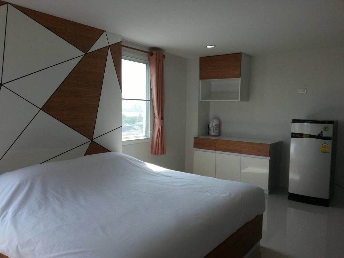 Aparthotel The Seasons Pathum Thani Exterior foto